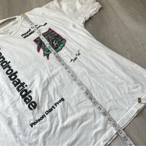 Round Two Wildlife Dendrobatidae Dart Frog Short Sleeve Tshirt White (xxlarge) - Picture 5 of 6